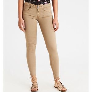 Khaki America Eagle Skinny Jeans